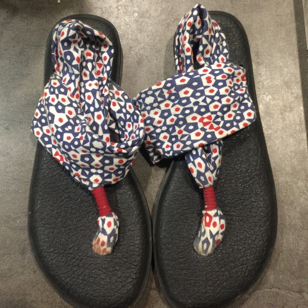 Sanook sandals.