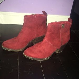 Reddish boots