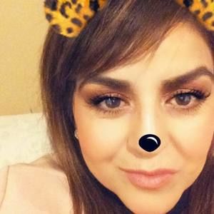 Meet your Posher, Aida