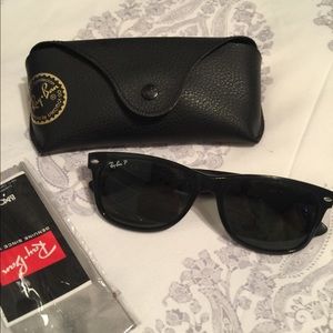 Ray-Ban Wayfarers Polarized