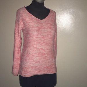 CLOSET CLOSING SOON - Arizona v neck sweater