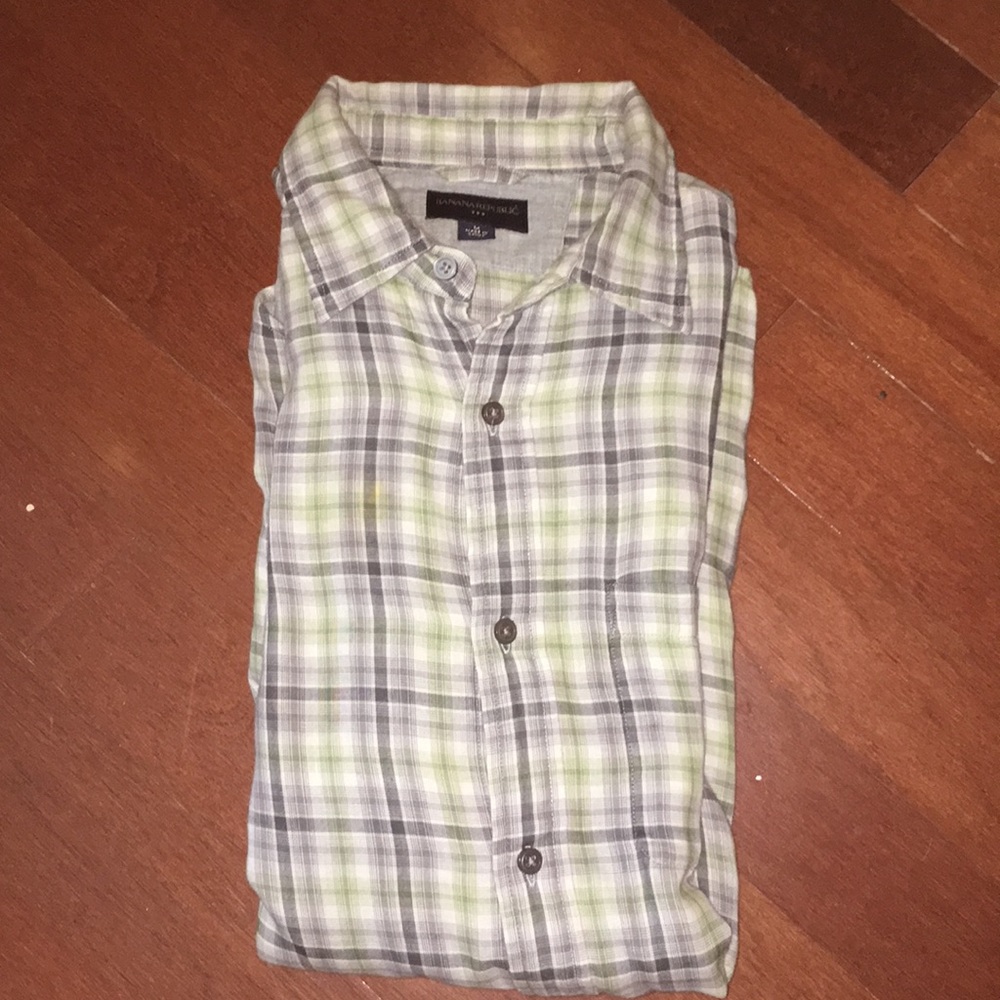Banana Republic long sleeve collared T - Medium