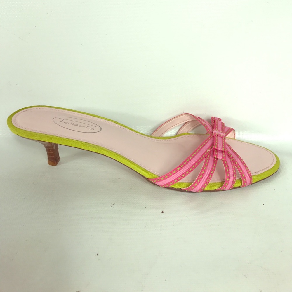 Final SALE ❤️ Talbots sandals size 7.5 B