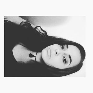 Meet your Posher, Lena