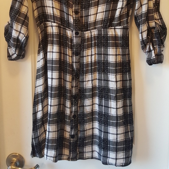 CHARLOTTE RUSSE - Picture 3 of 3