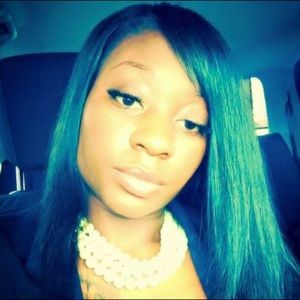 Meet your Posher, Timesha