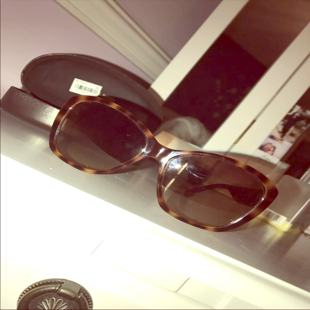 Michael Kors Sunglasses with case & dustrag