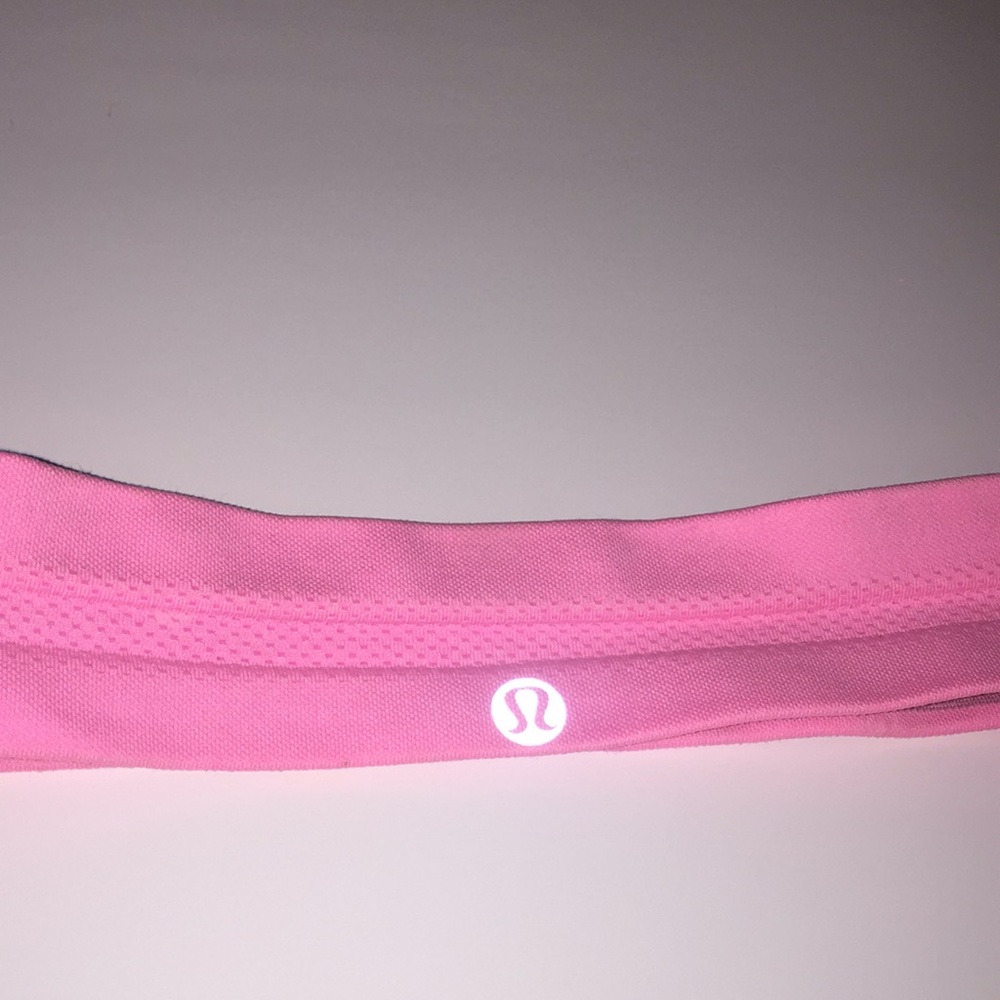Thin pink lulu lemon headband