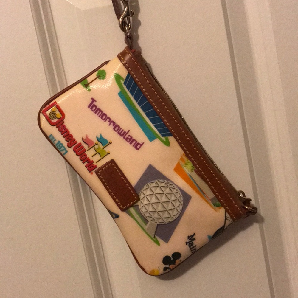 Retro DisneyWorld Dooney & Bourke wristlet.