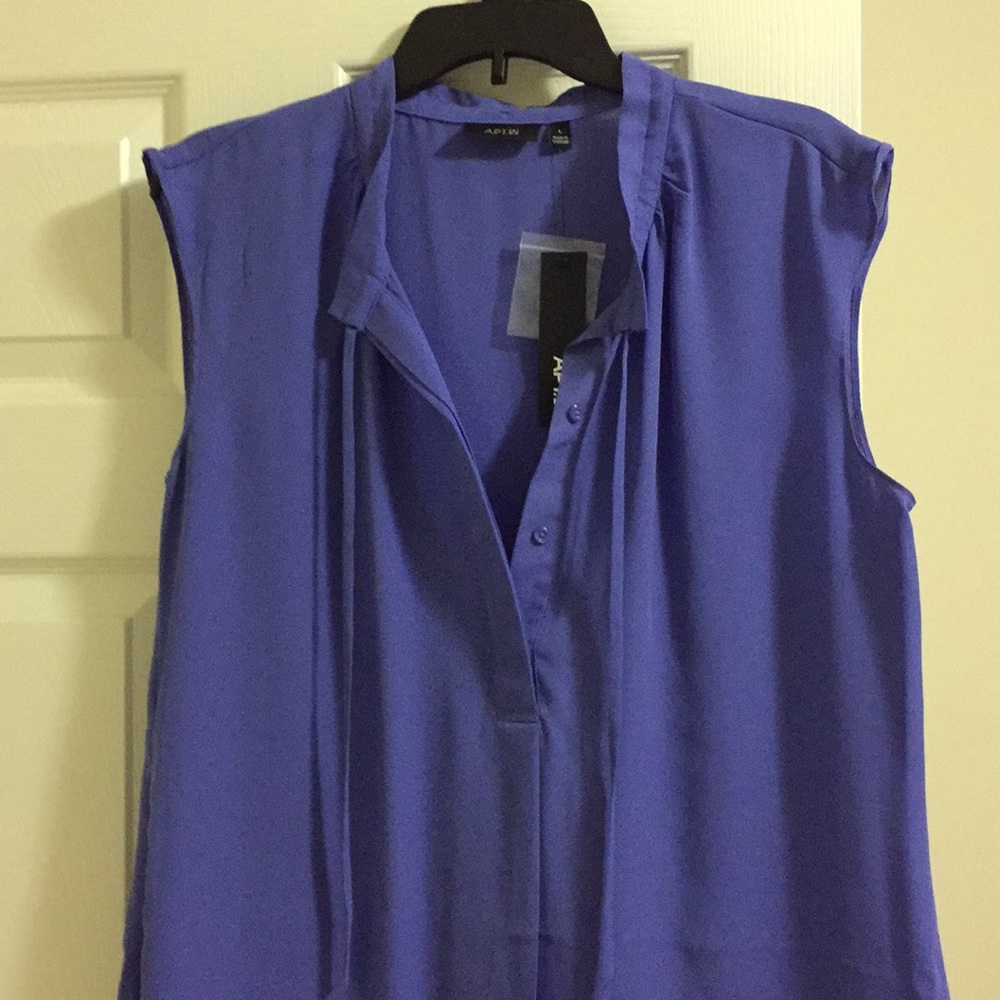 Great lavender top! Cute and comfortable
