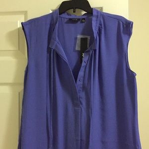Great lavender top! Cute and comfortable