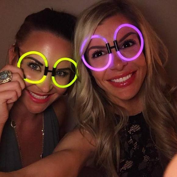 Meet your Posher, Jacqueline - Picture 1 of 1