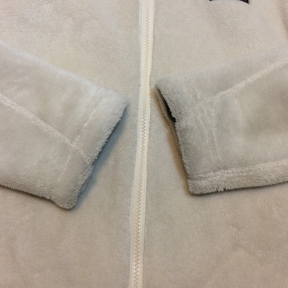 Patagonia R4 Wind Resistant Fleece Jacket - Picture 7 of 7