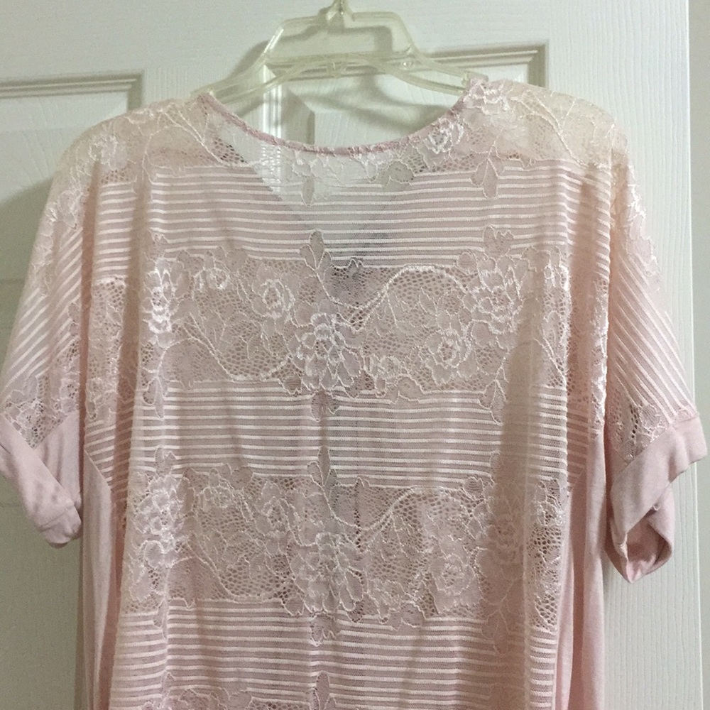 Pink lace top with zipper in the back