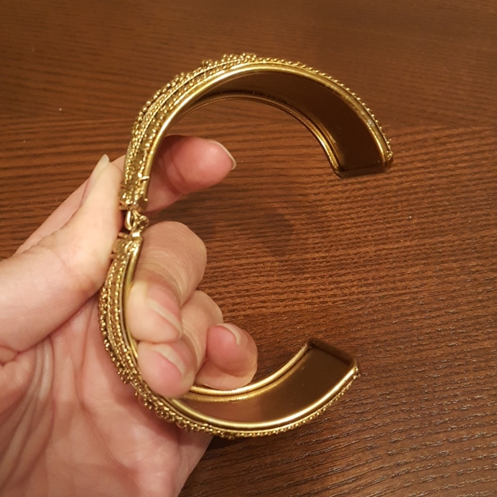 Goldtone Bangle - image 3