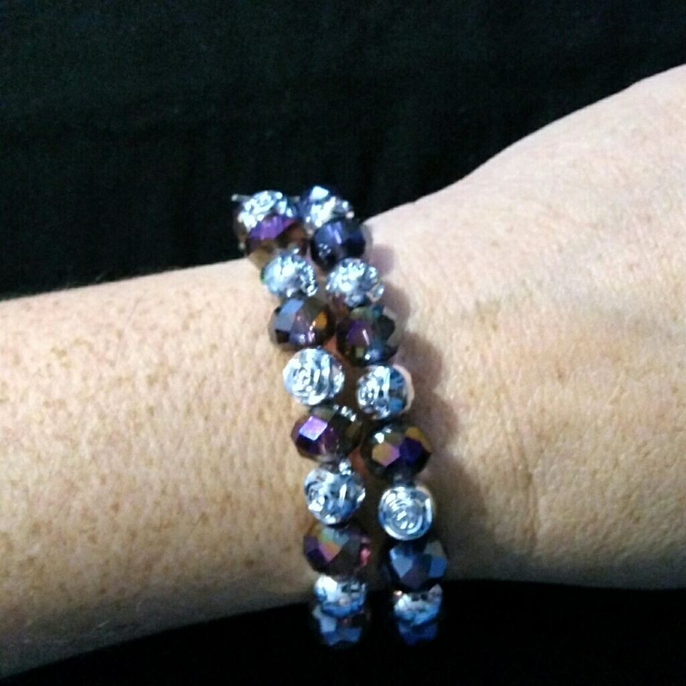 Iridescent purple beaded bracelets 6$ each