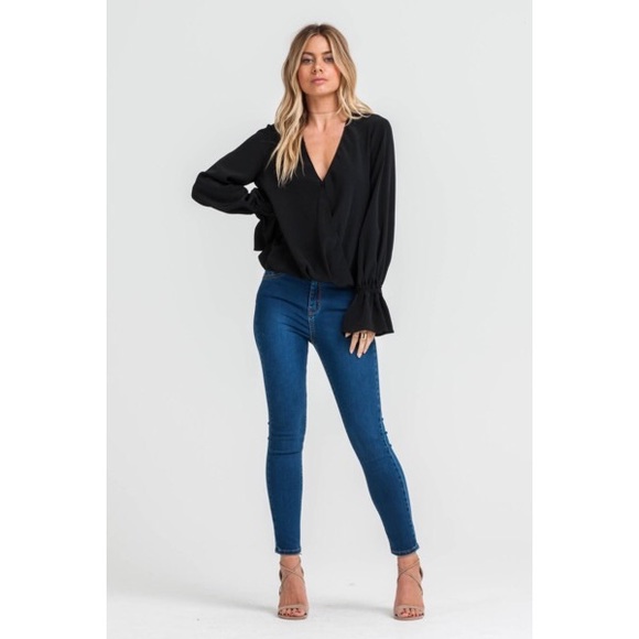 >BUY2/1FREE< Mila Cuffed Blouse - Black - Picture 2 of 3