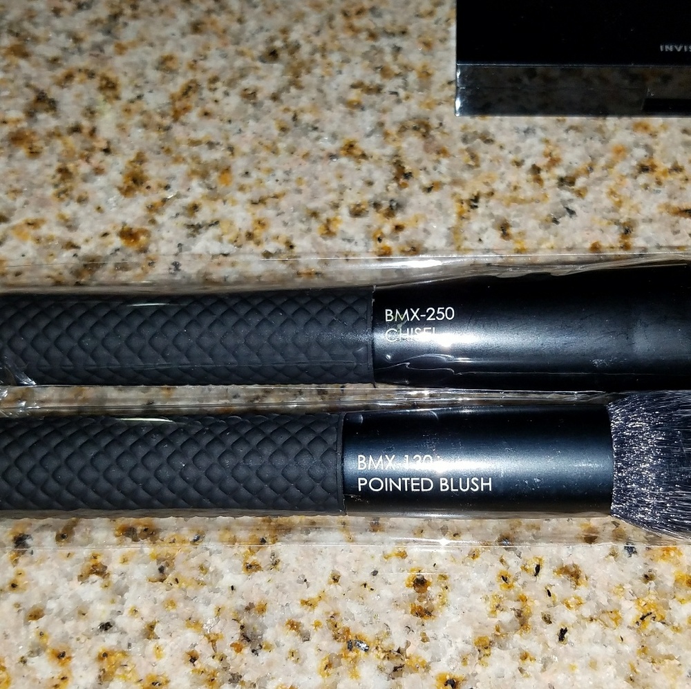 Makeup brushes, brand new never used