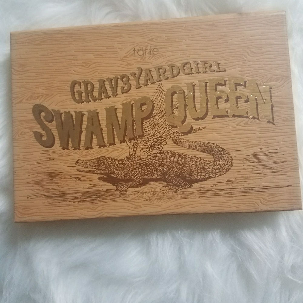 Tarte swamp queen eye and cheek palette