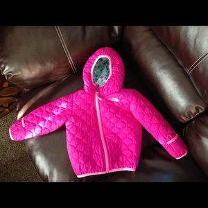 The North Face toddler puffer jacket 2T