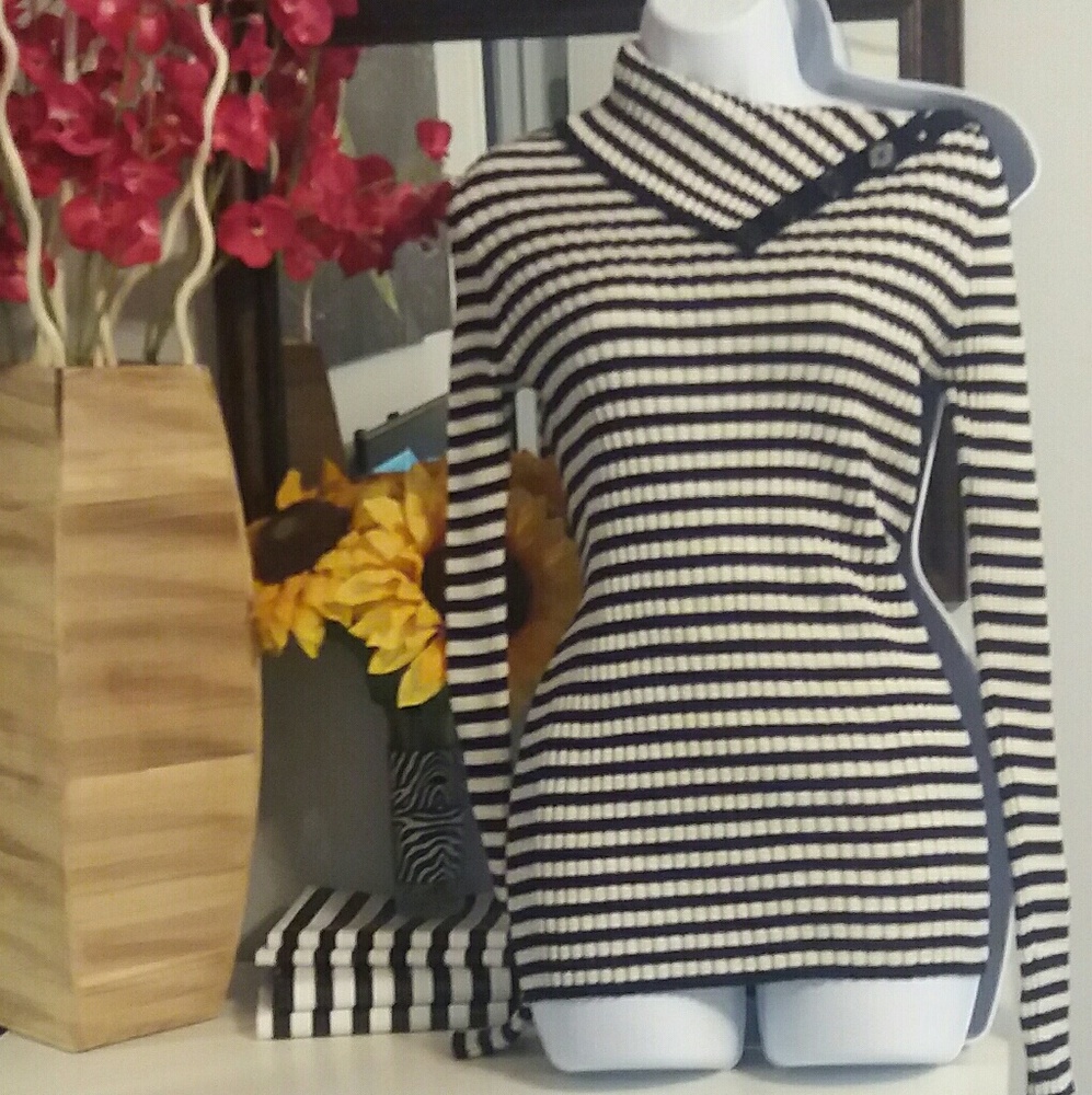 Adjustable Turtleneck Sweater