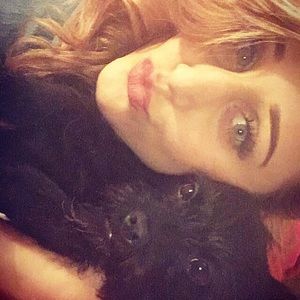 Meet your Posher, Tonie