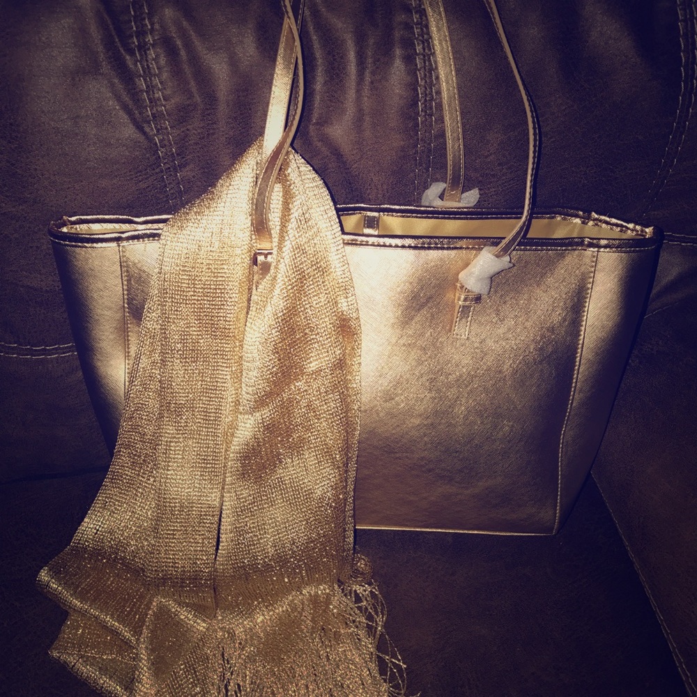 Gold Tote with Scarf