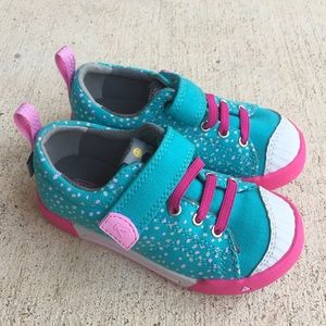Toddler Size 8 Keen Sneakers
