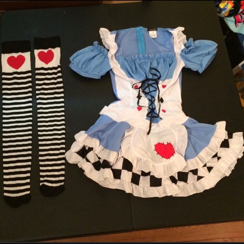 Halloween Costume - Miss Wonderland