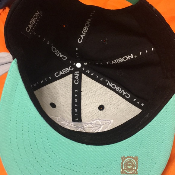 don't want it anymore never worn - Picture 3 of 3