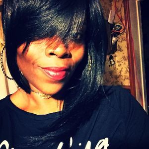 Meet your Posher, Ebony