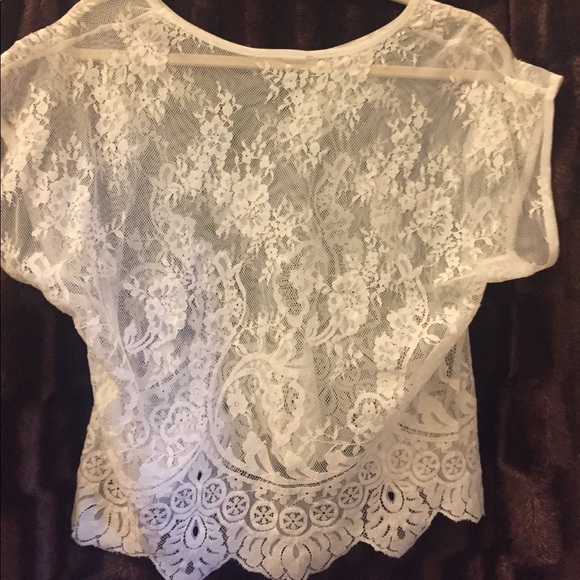 Lace shirt - Picture 2 of 2