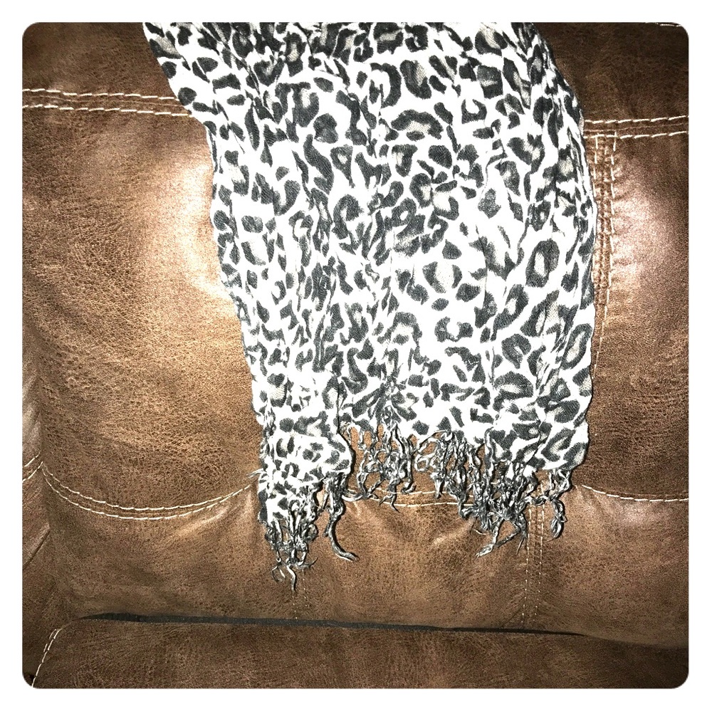 Cheetah Print Scarf