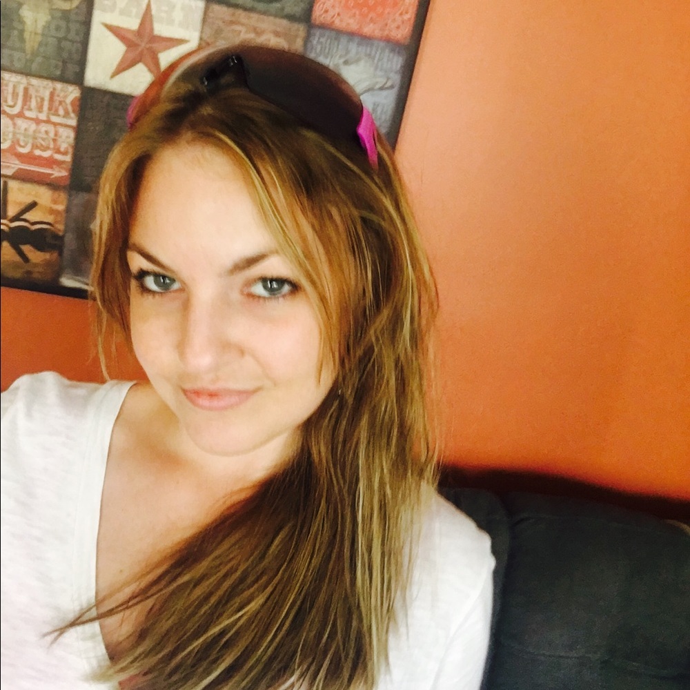 Meet your Posher, Heather