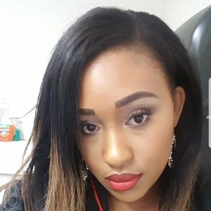 Meet your Posher, Shellene