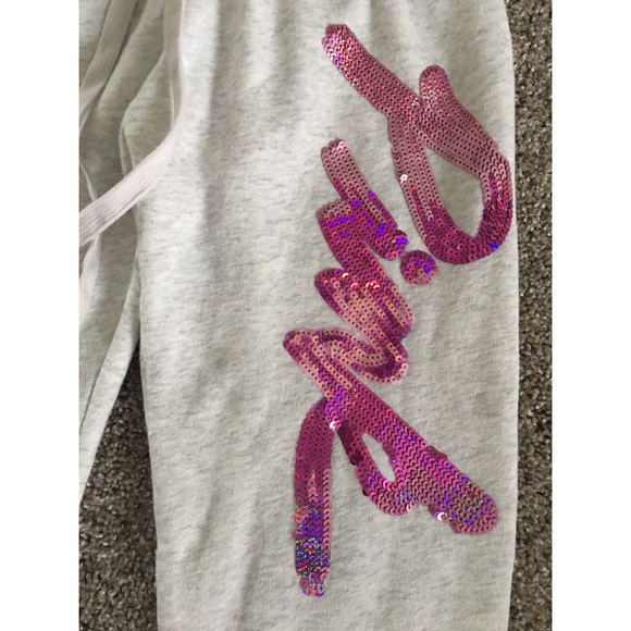 SOLD - Picture 4 of 8