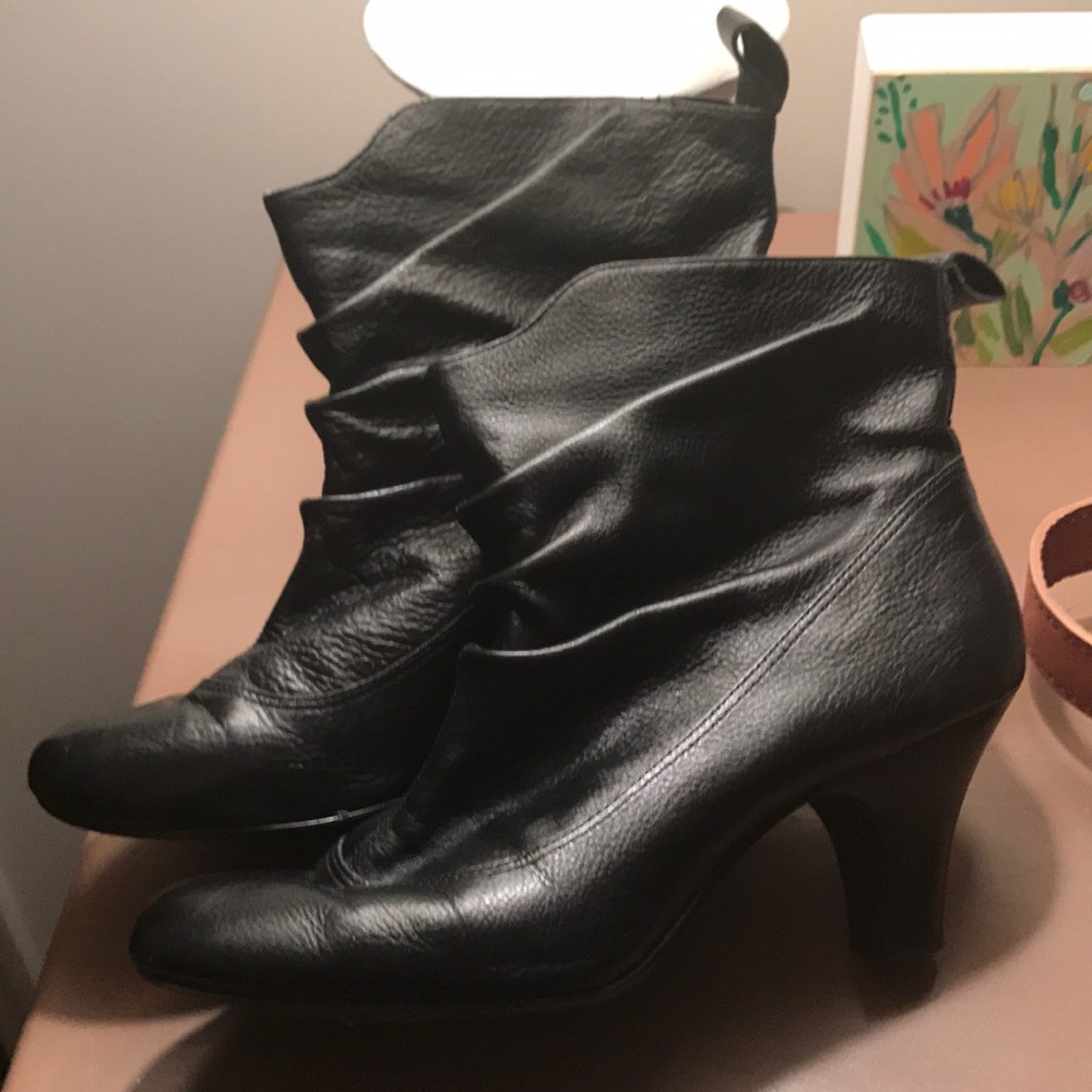 Bakers black leather booties