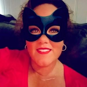 Meet your Posher, Valen