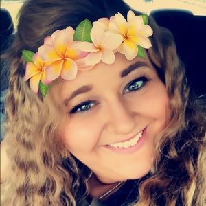 Meet your Posher, Melissa