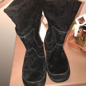 The North Face leather snow boots