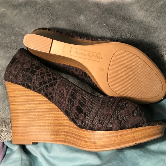 Peep Toe Embroidered Mesh Wedge - Picture 4 of 5