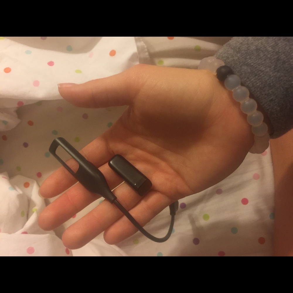 Fitbit flex & bands - Picture 3 of 3
