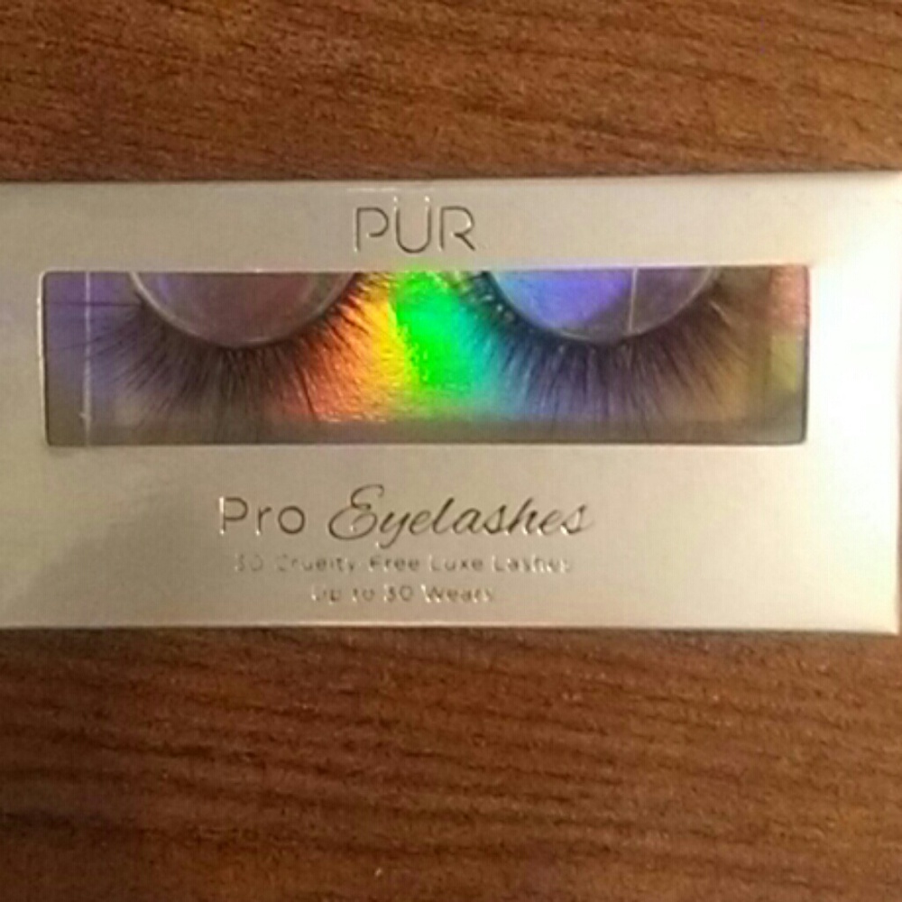 False lashes