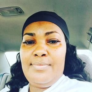 Meet your Posher, Cassandra