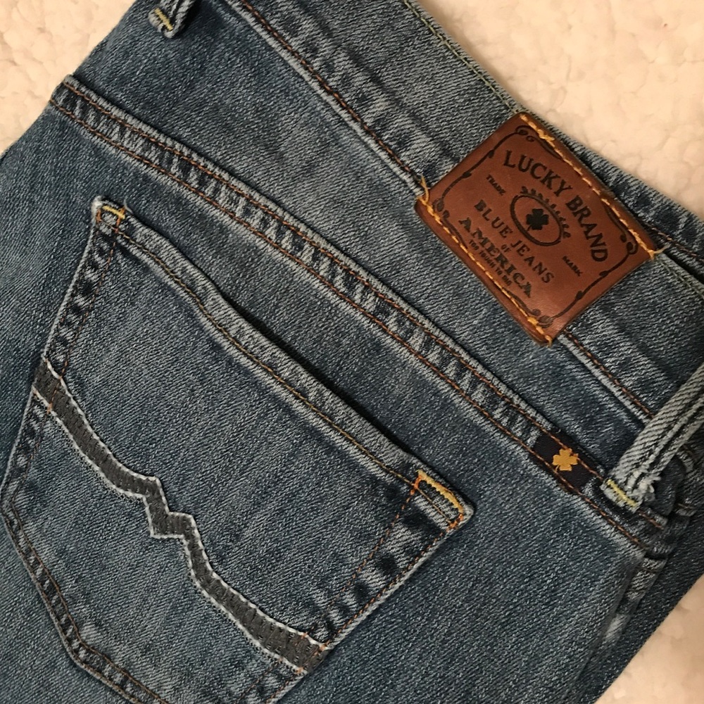 Lucky sweet n' straight jeans (Size 10)