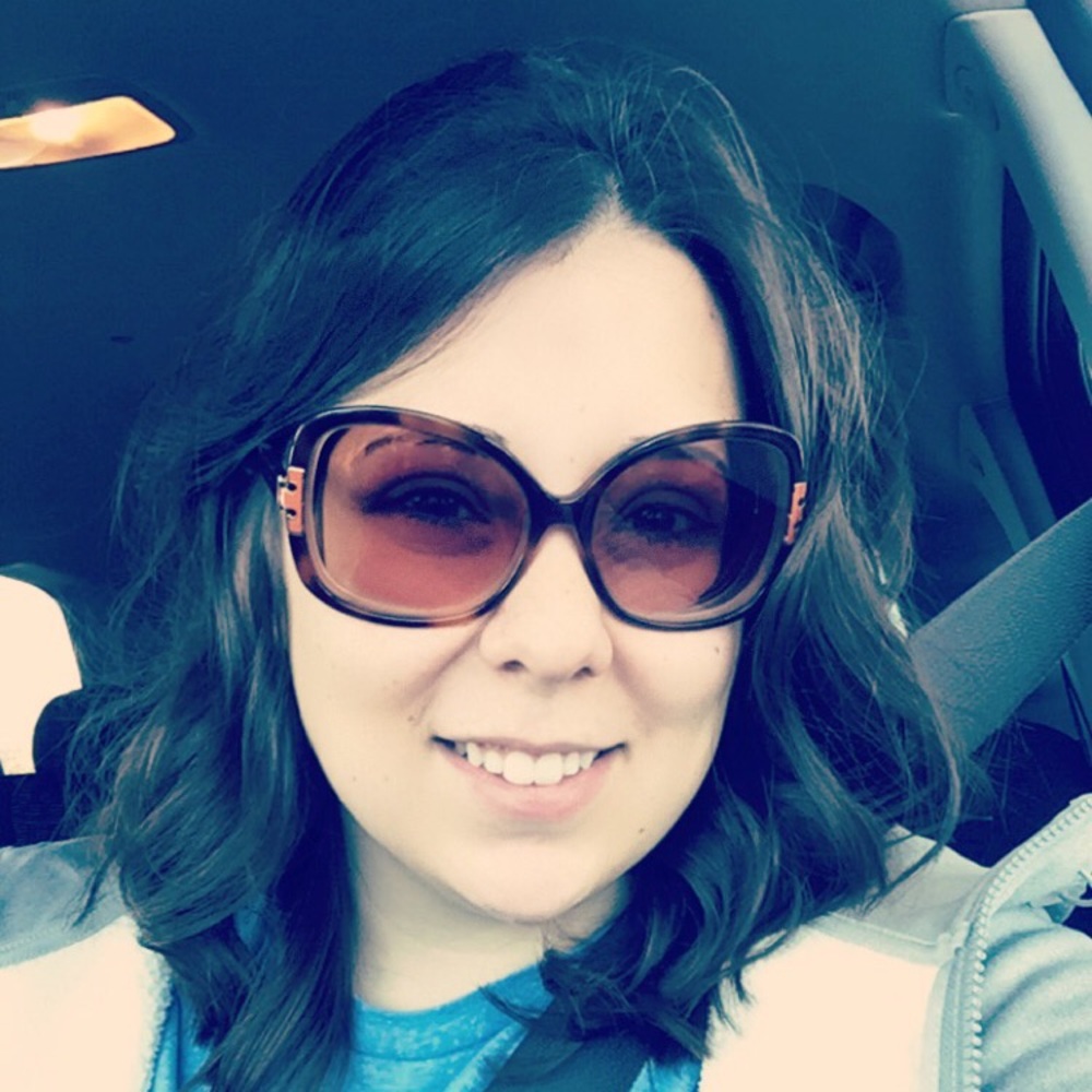 Meet your Posher, Alyssa