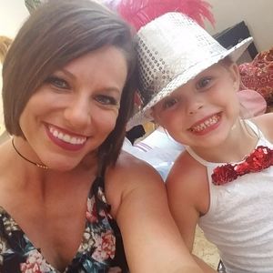 Meet your Posher, Kelley