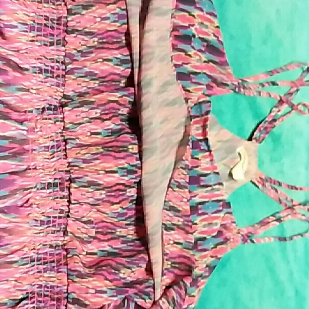 Dress - Picture 4 of 4