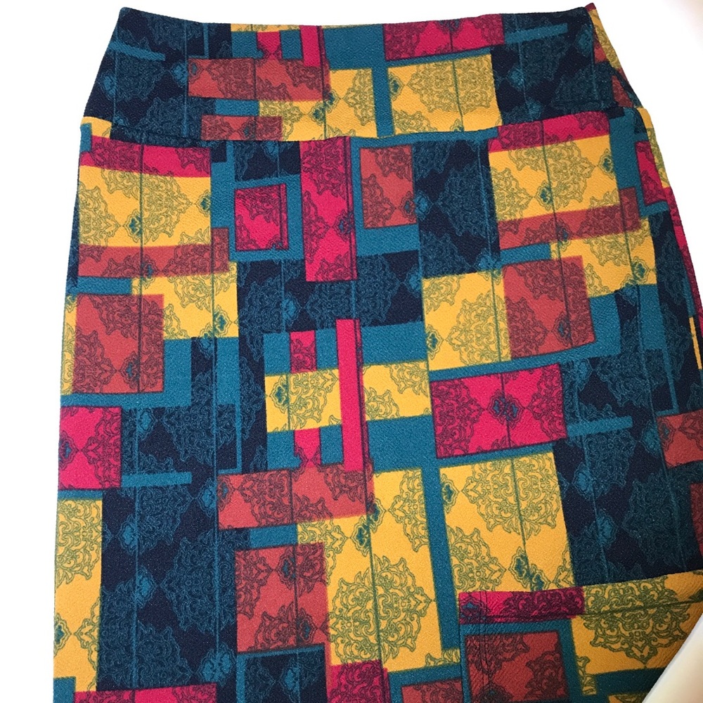LuLaRoe Cassie