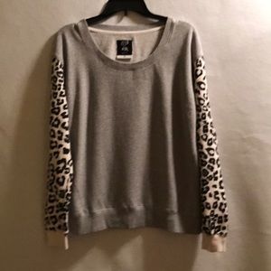 Fox Womans Sweater